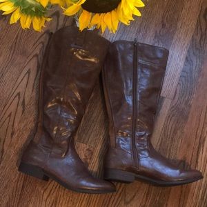 Unisa Brown Boots Size 8 M